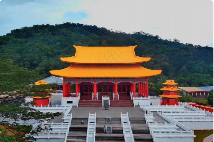 4 Days 3 Nights Pontianak & Singkawang Cultural Exploration