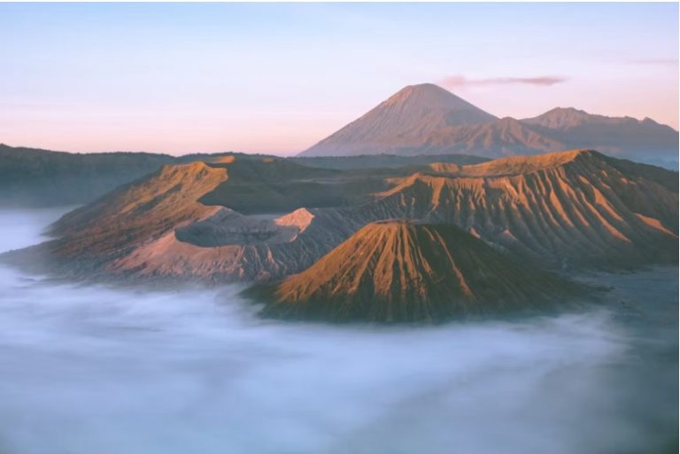 Surabaya to Bali Overland Adventure: Bromo, Tumpak Sewu, and Ijen 4D3N